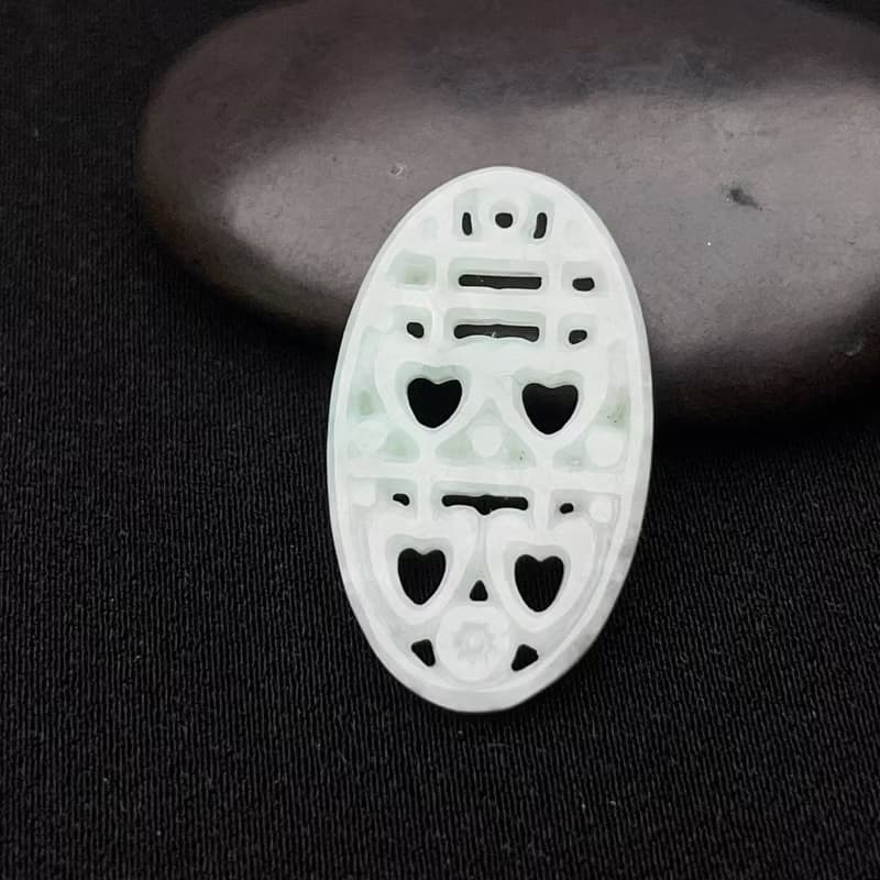 冰糯飄綠翡翠囍字吊飾 | 天然緬甸玉翡翠A貨 | 送禮