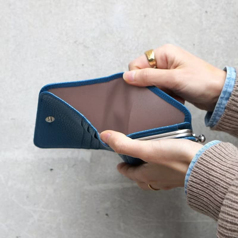 日本典雅質感 女性珠扣牛皮手工短夾 Made in Japan by Folna