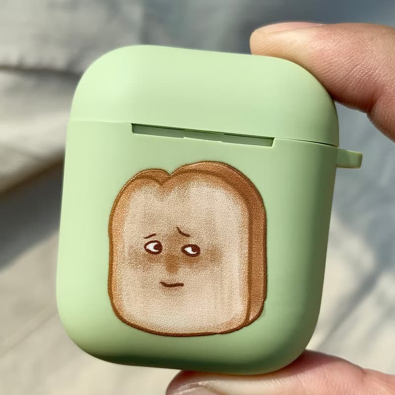 面有難色的土司 酪梨綠色磨砂軟殼 AirPods 耳機保護套 耳機殼