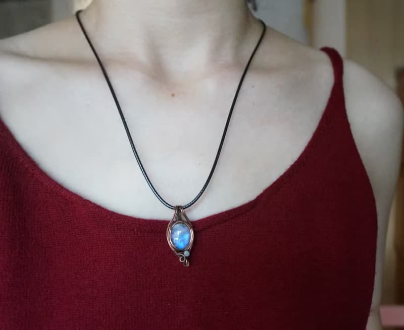 | MC |繞線月光石項鏈 手工編織  復古 wire wrap