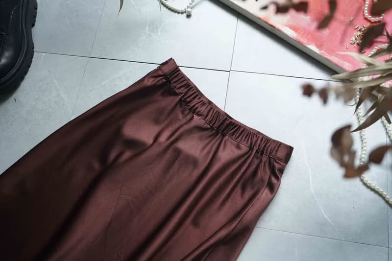 尋寶古著-濃情巧克力棕緞面光澤質感過膝裙