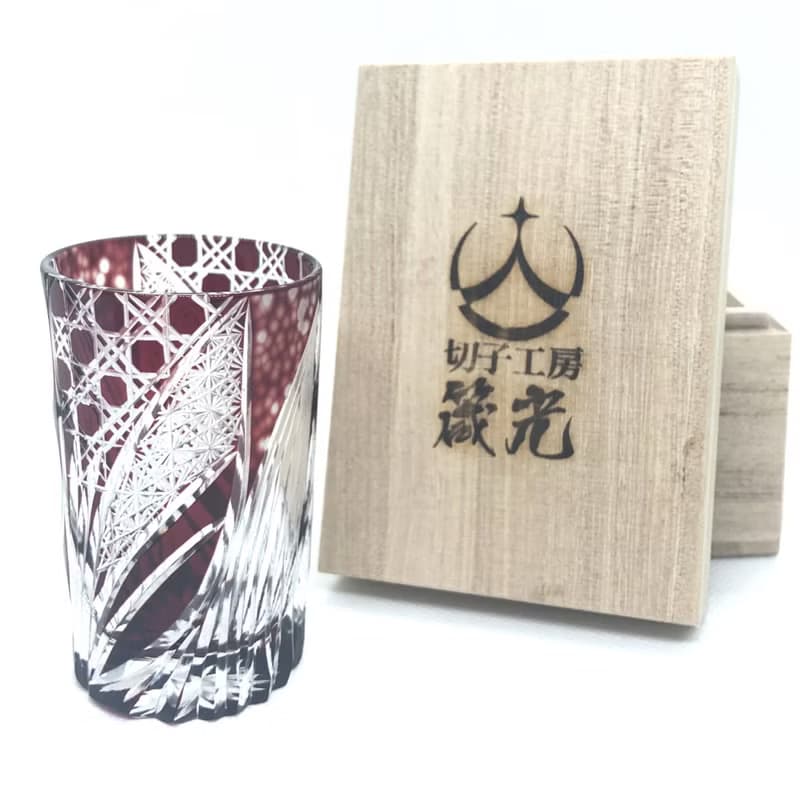 Agave de Juvia Red Cut glass/Shot glass/Gift/Present/Design/High quality/Cut glass artist/Cut glass craftsman