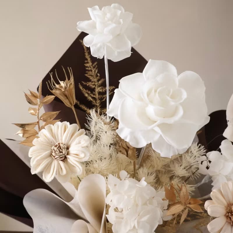 奢華白金花束 永生花束 情人節花束