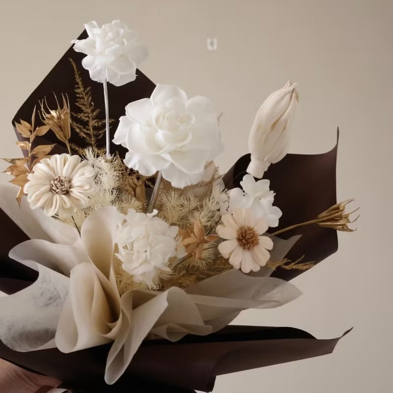 奢華白金花束 永生花束 情人節花束