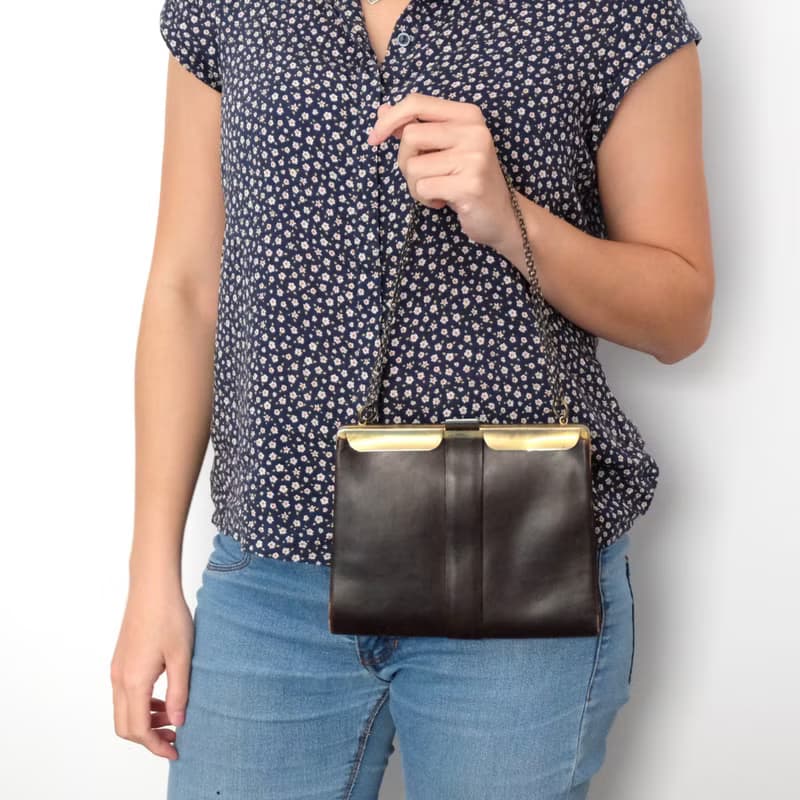 法國復古啡色金屬鍊皮袋