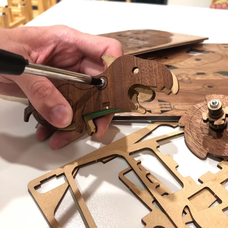 【手作DIY】恐龍造型 戰鬥陀螺 童玩 玩具 遊戲 木質 質感 小朋友