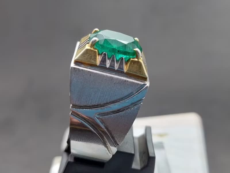 Natural Vivid Green Emerald Mens Ring Sterling Silver 925 Handmade Estate Emeral