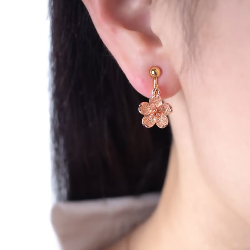 桜のフックピアス(イヤリング変更可)
