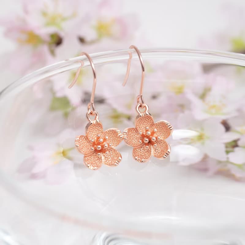 桜のフックピアス(イヤリング変更可)