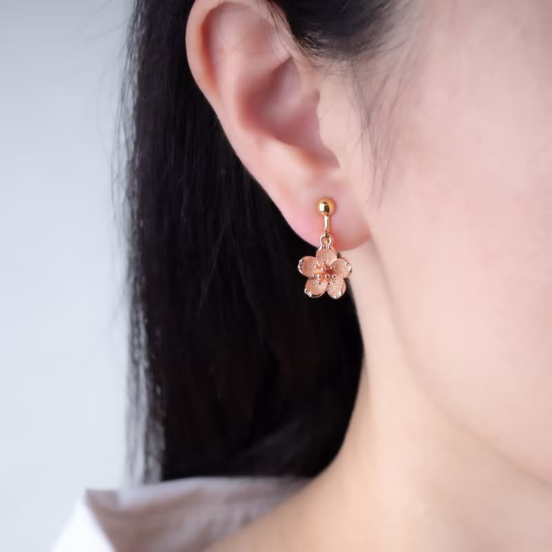 桜のフックピアス(イヤリング変更可)