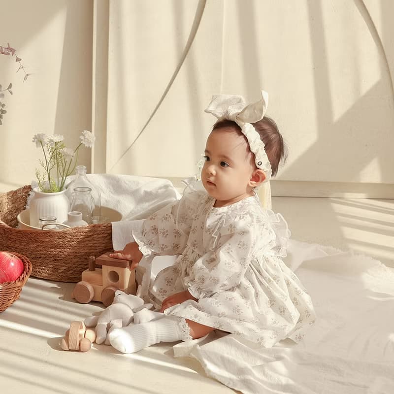 lovely pure beige flower cotton baby bodysuit