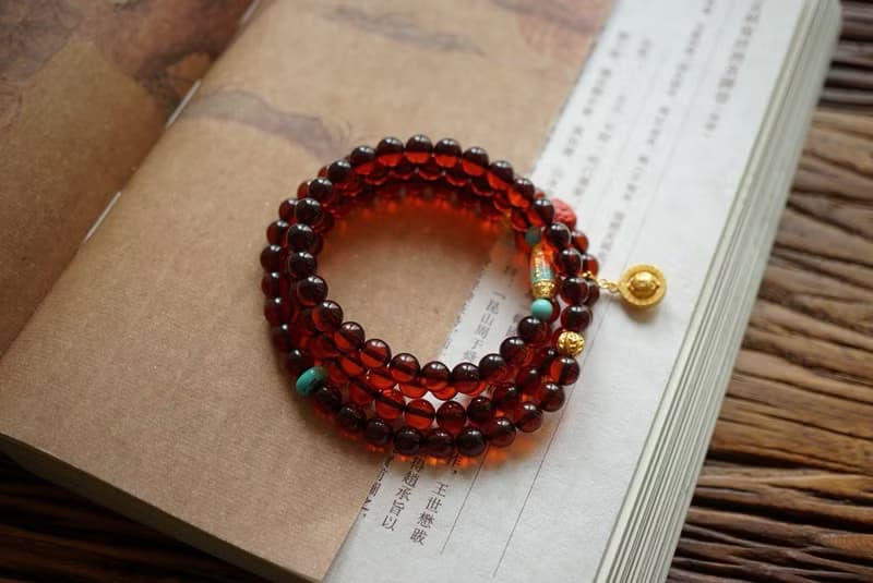 6mm天然原礦血珀 古法銀配飾朱砂配飾。設計多圈手鍊手串項鍊s