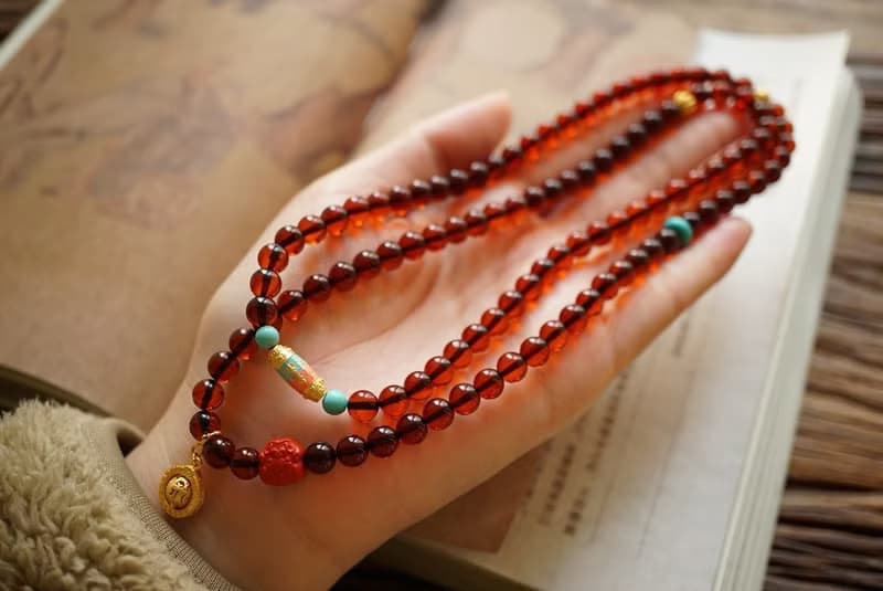 6mm天然原礦血珀 古法銀配飾朱砂配飾。設計多圈手鍊手串項鍊s