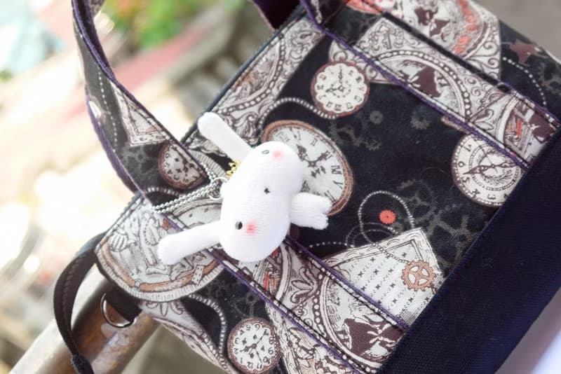 Bucute愛麗絲華麗隨時滑手機小小包/生日禮物/交換禮物/手作