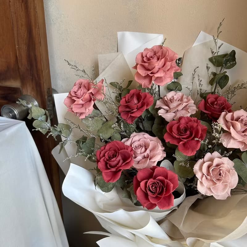 【遇見恆久】深情承諾11朵永生玫瑰大花束 限自取