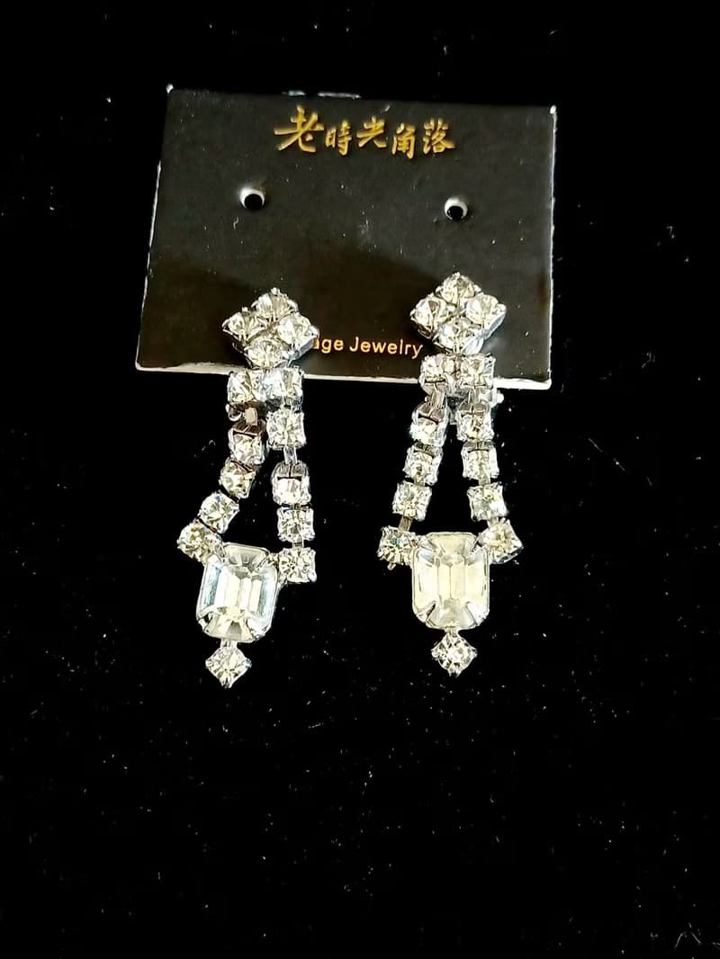 vintage jewelry 華麗俏佳人垂墜萊茵鑽 夾式耳環