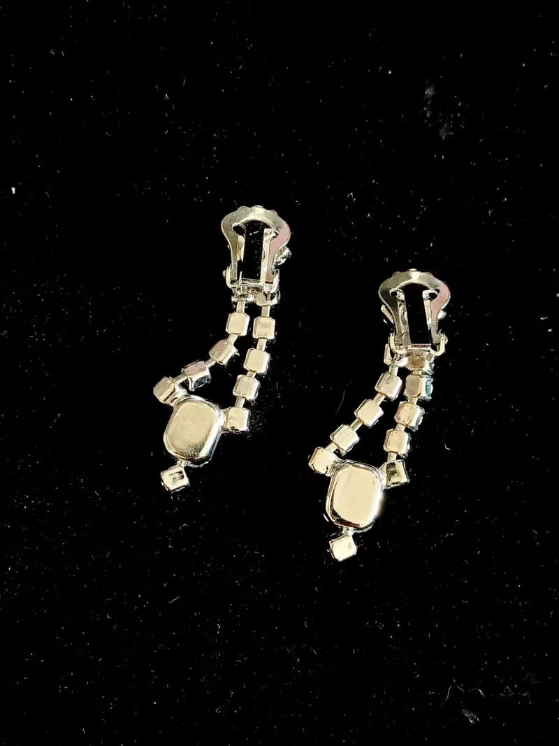 vintage jewelry 華麗俏佳人垂墜萊茵鑽 夾式耳環