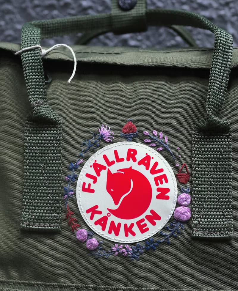 森林系列粉紫色主題--kanken軍綠色包--手工刺繡設計訂製