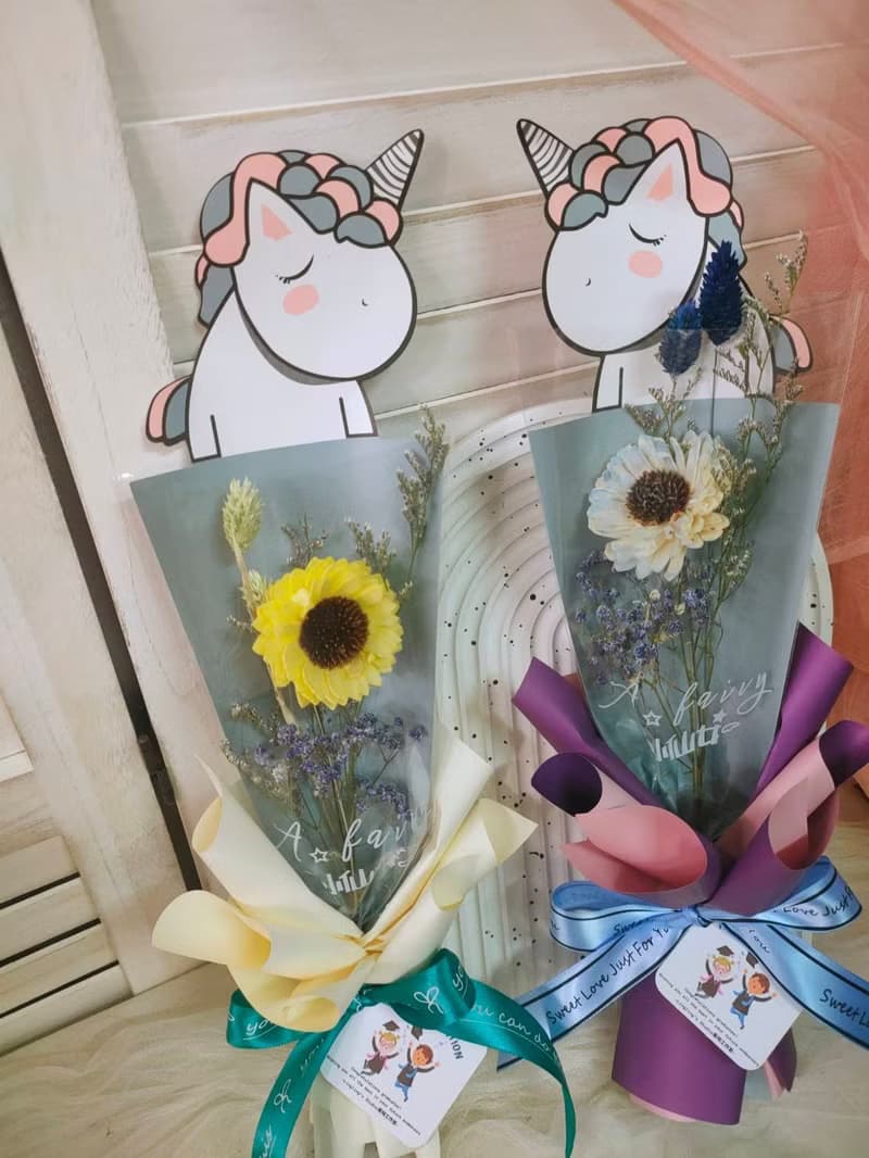 【Lingling's Studio蕎翎工作室】 畢業向日葵單朵花束 乾燥花束