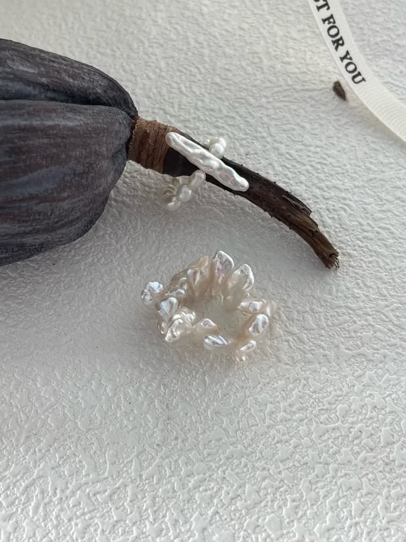 花瓣淡水珍珠彈力戒指