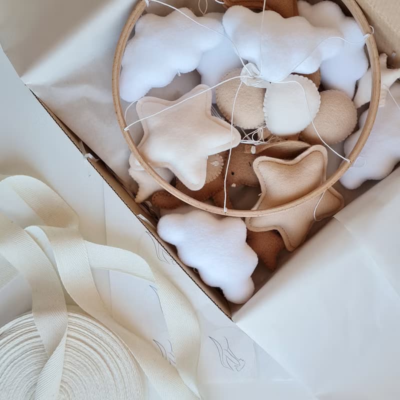 Bunny baby mobile, Chocolaty nursery, Hare balloons baby mobile, Star decor