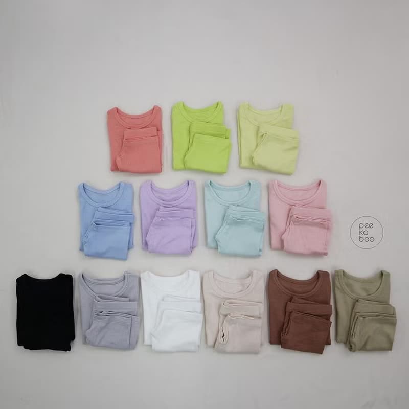超彈力// 韓國糖果色系舒適超彈力純色暗條紋居家服套裝 Tsum Set