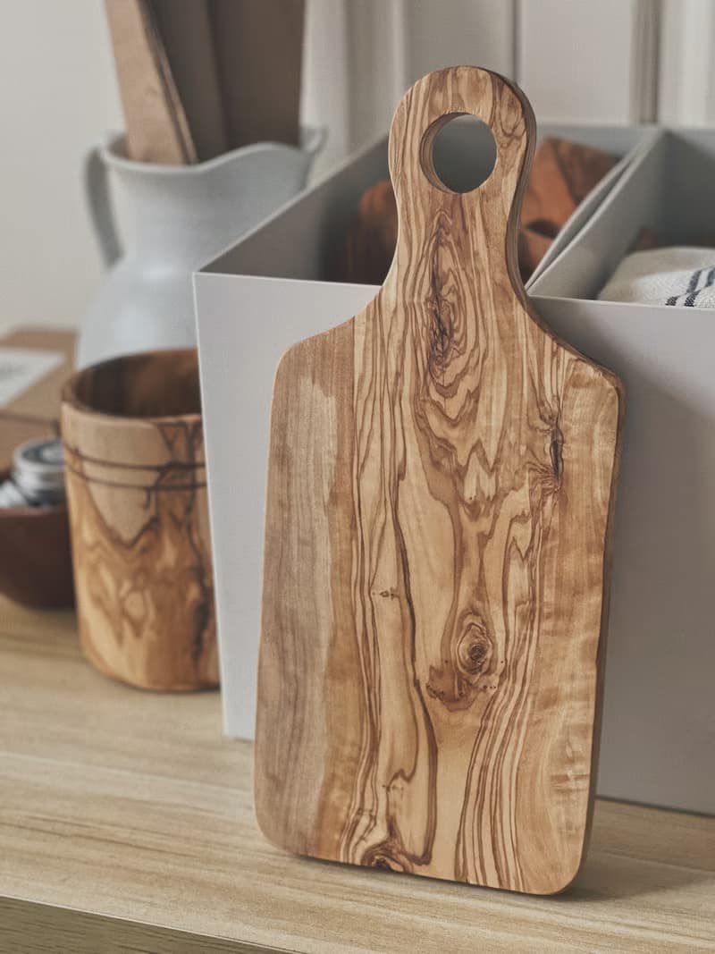 橄欖木長柄手工砧板・原木早餐盤・自然木紋餐具