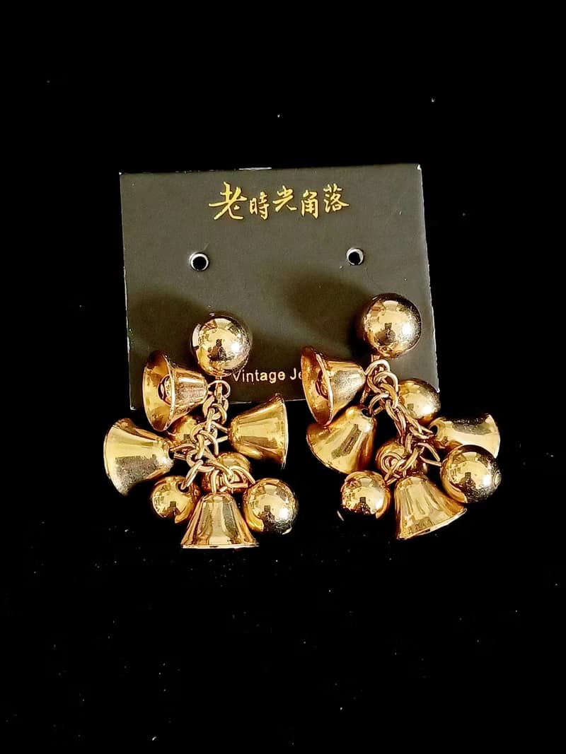 vintage jewelry  華麗金色鈴鐺  夾式耳環