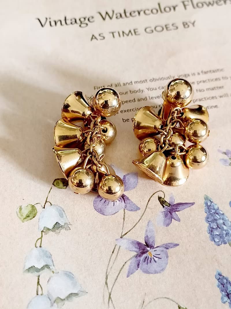 vintage jewelry  華麗金色鈴鐺  夾式耳環