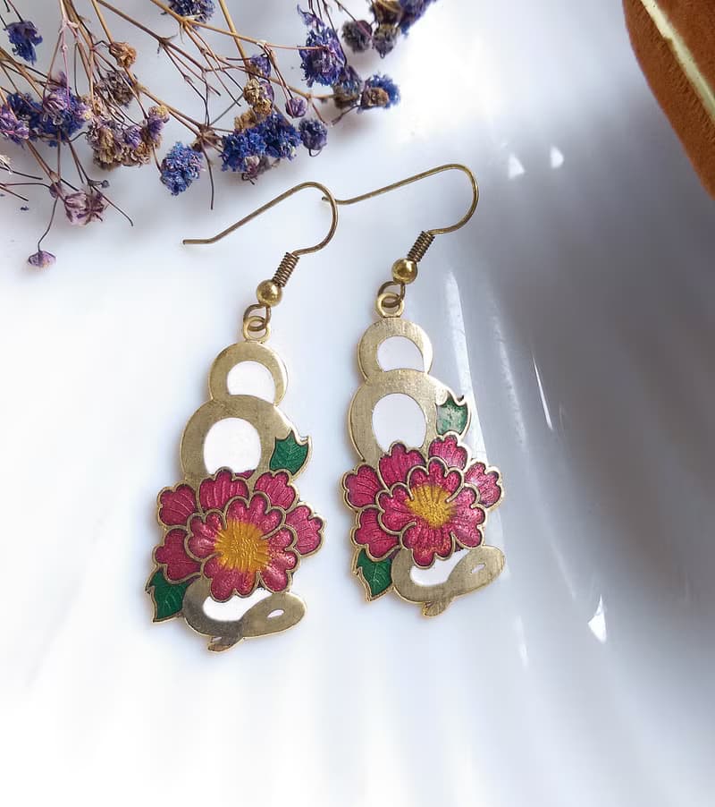 Vintage Jewelry 西洋古董飾品 纏繞 花卉 景泰藍 耳勾 針式耳環