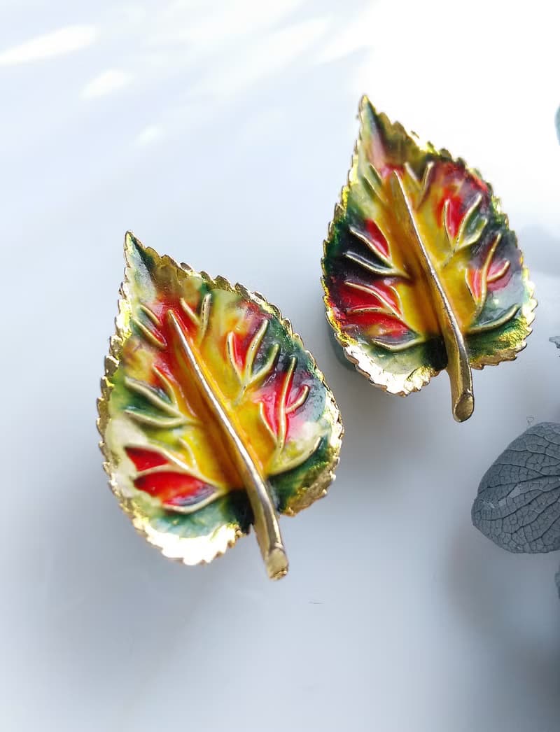 【西洋古董飾品 】秋色氣息 葉子 夾式耳環