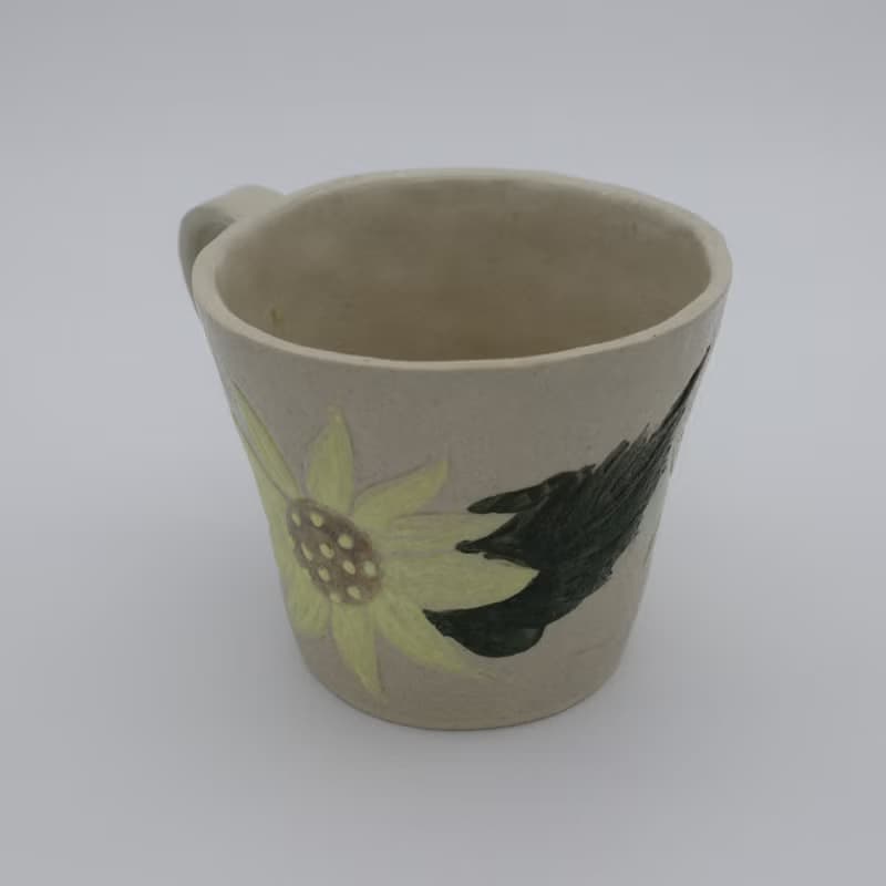 日本製　ひまわり　マグカップ　ベージュ　ハンドメイド　陶器