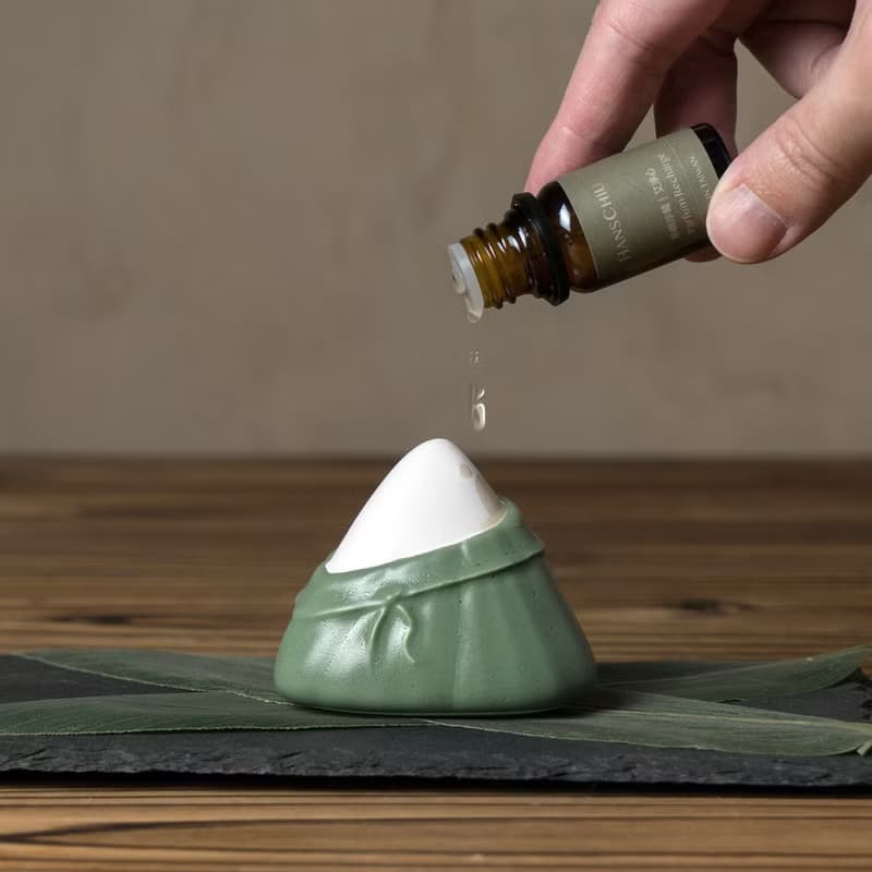 【考生必備】包粽擴香石禮盒/  艾草複方精油 鶯歌燒/ 畢業禮物
