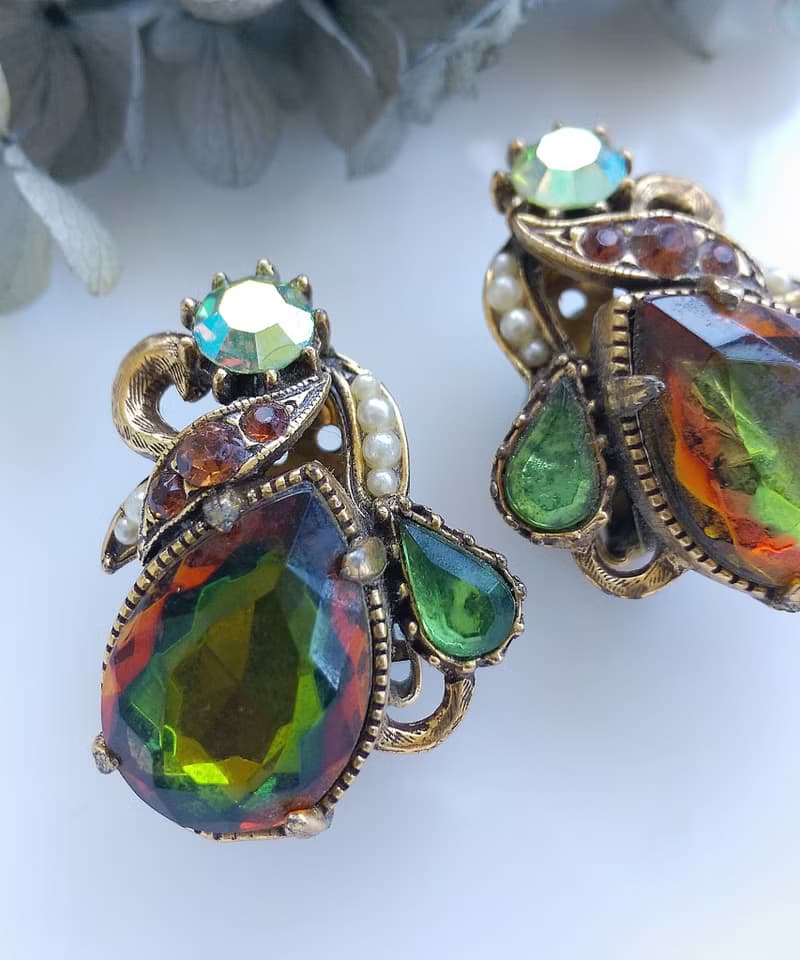 Vintage Jewelry 西洋古董飾品 FLORENZA 水滴綠鑽 夾式耳環