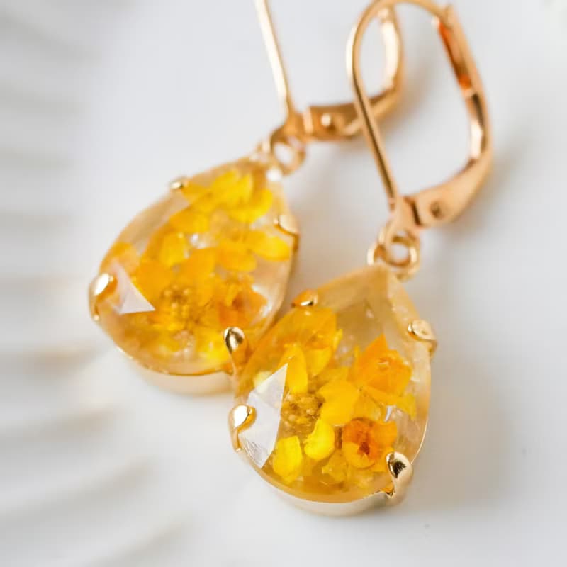 ビジュードロップ/本物のお花/ローダンセ入りピアス ・P462