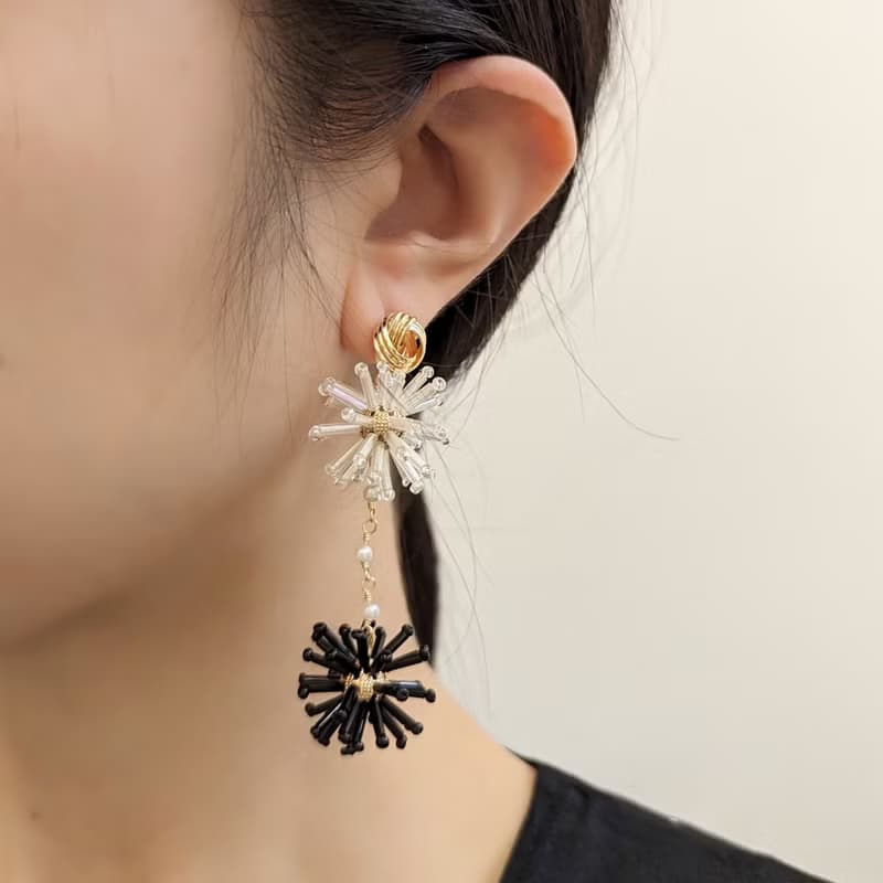 1KM與心同行•雙色煙花球耳環