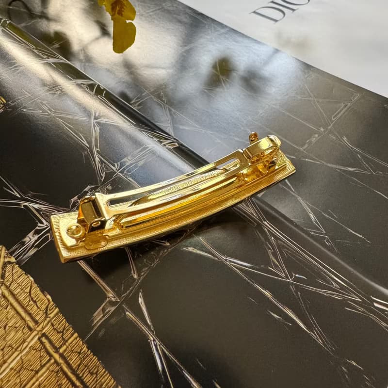 中古未使用稀少品 Christian Dior 籐格紋 髮夾 Lady Dior