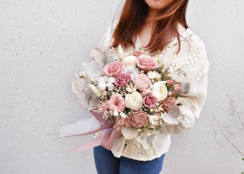 莫蘭粉玫瑰捧花 乾燥花 不凋花 捧花 結婚 新年 婚禮 新娘捧花聖