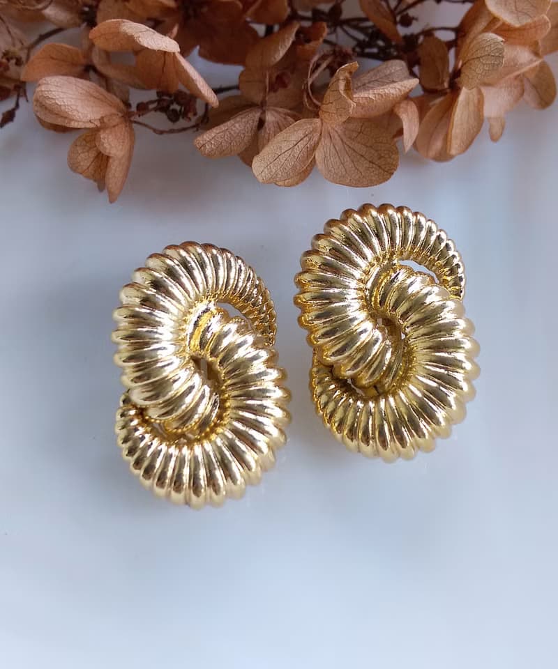 Vintage Jewelry 西洋古董飾品 金牛角 金屬流線 夾式耳環