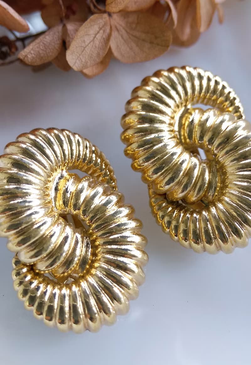 Vintage Jewelry 西洋古董飾品 金牛角 金屬流線 夾式耳環