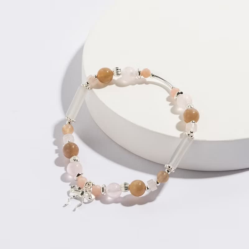 浪漫少女 |  粉歐泊 太陽石 S925純銀 | 蝴蝶結水晶手鍊