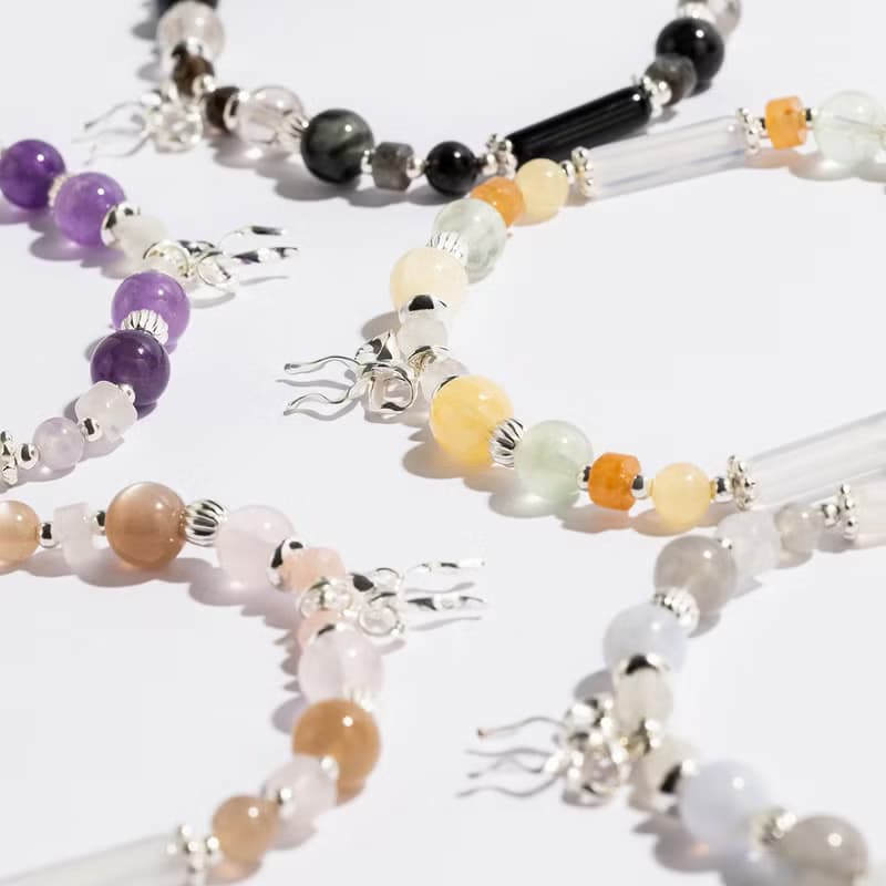 浪漫少女 |  粉歐泊 太陽石 S925純銀 | 蝴蝶結水晶手鍊