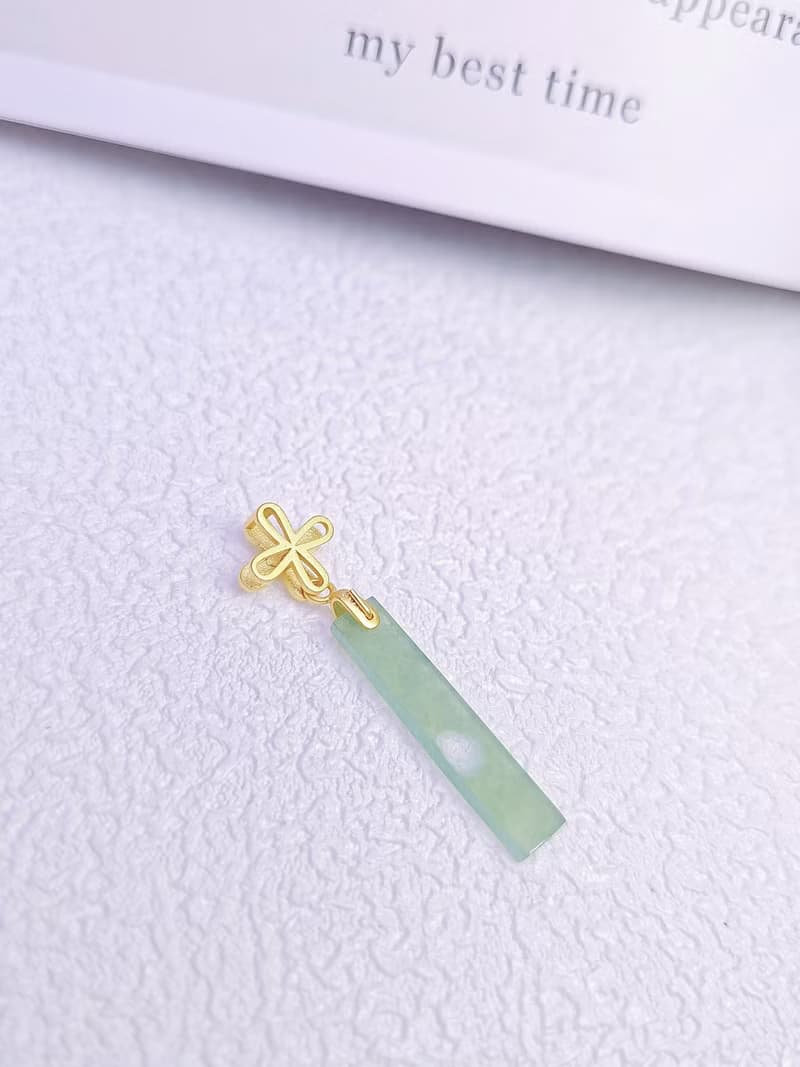招財|木那綠無事牌|緬甸A貨翡翠冰玻木那綠純銀霧金四葉草吊墜