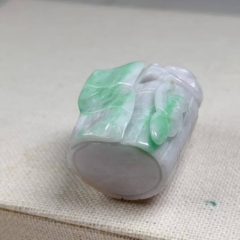 飄陽綠翡翠巧雕貔貅節節高升 | 天然緬甸玉A貨翡翠 |送禮