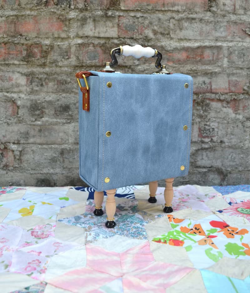 兔子牛仔布綴水晶石方型盒子手袋 復古抽屜把手 全手工做木質腳