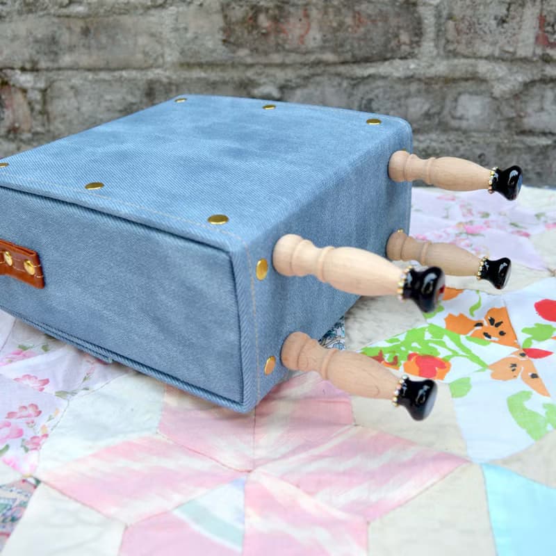 兔子牛仔布綴水晶石方型盒子手袋 復古抽屜把手 全手工做木質腳