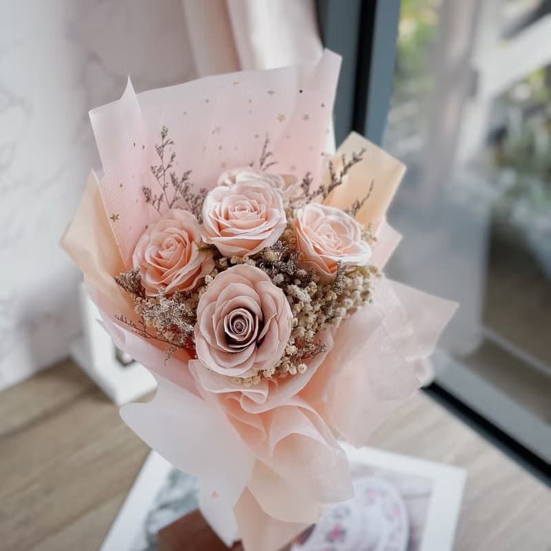 玫瑰 香皂花束(4色挑選) .情人節 七夕 乾燥花 生日禮物