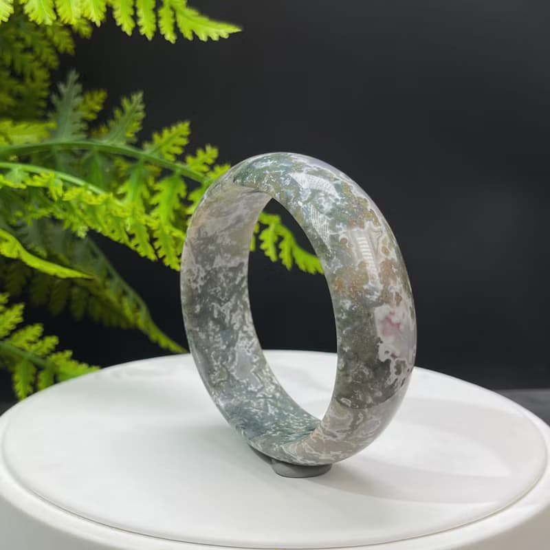獨特水草瑪瑙手鐲 58MM 淺綠飄花苔蘚玉髓手環 清新怡人 樂觀向上