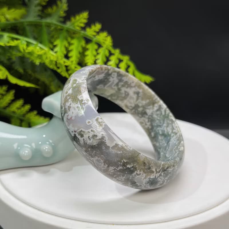 獨特水草瑪瑙手鐲 58MM 淺綠飄花苔蘚玉髓手環 清新怡人 樂觀向上