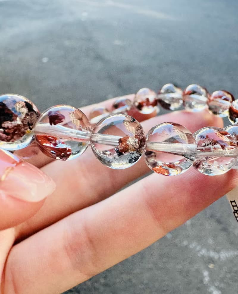 畢業級天然紅泥骸骨閃靈水晶9mm22.79g好運穩定情緒淨化洞察力